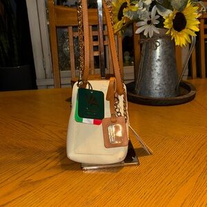 Valentina nwt with two different straps